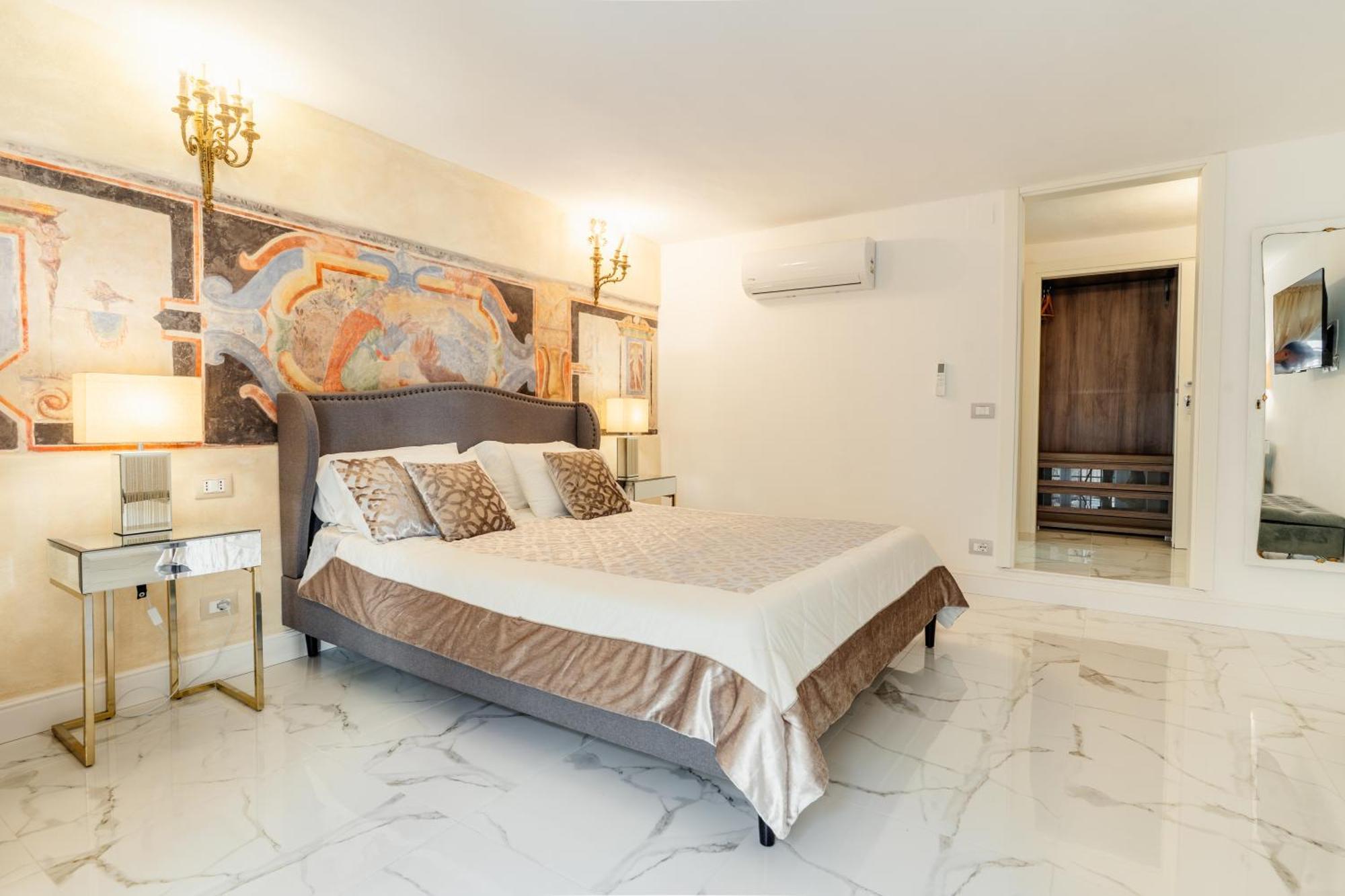 Luxury&charme Historical Center Gasthof Genua